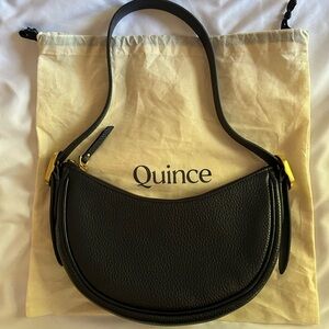 Quince shoulder bag